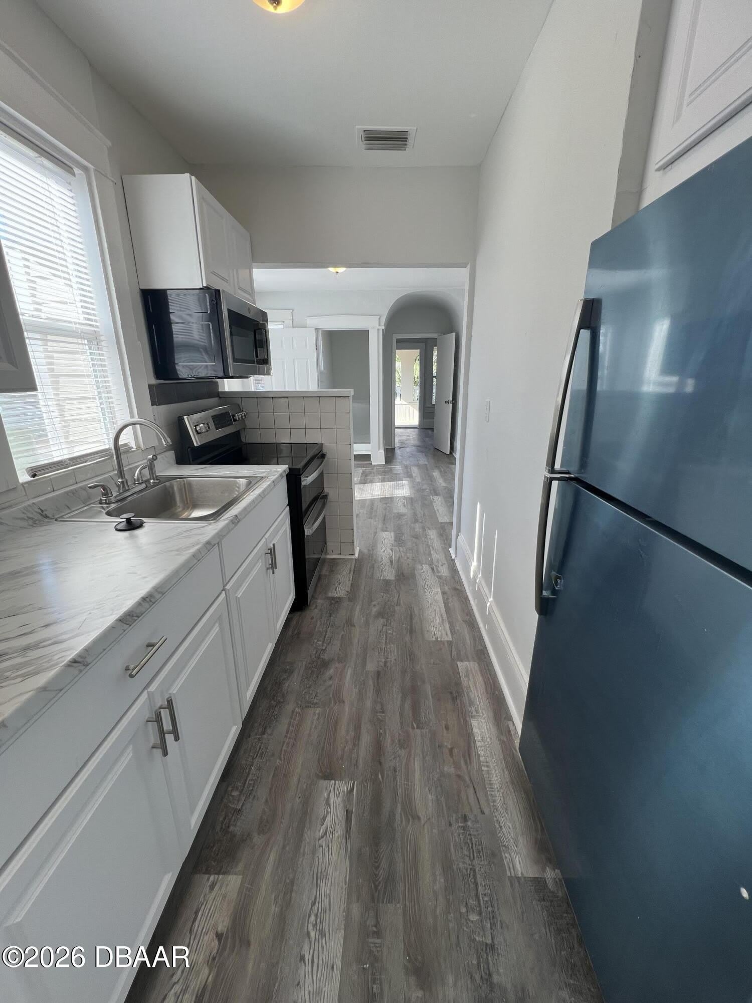 209 Taylor Avenue – photo 4
