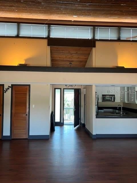 808 PINEWOOD Court – photo 3