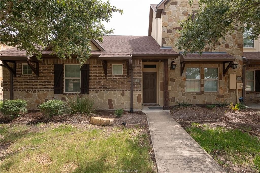 4311 Commando Trail – photo 2
