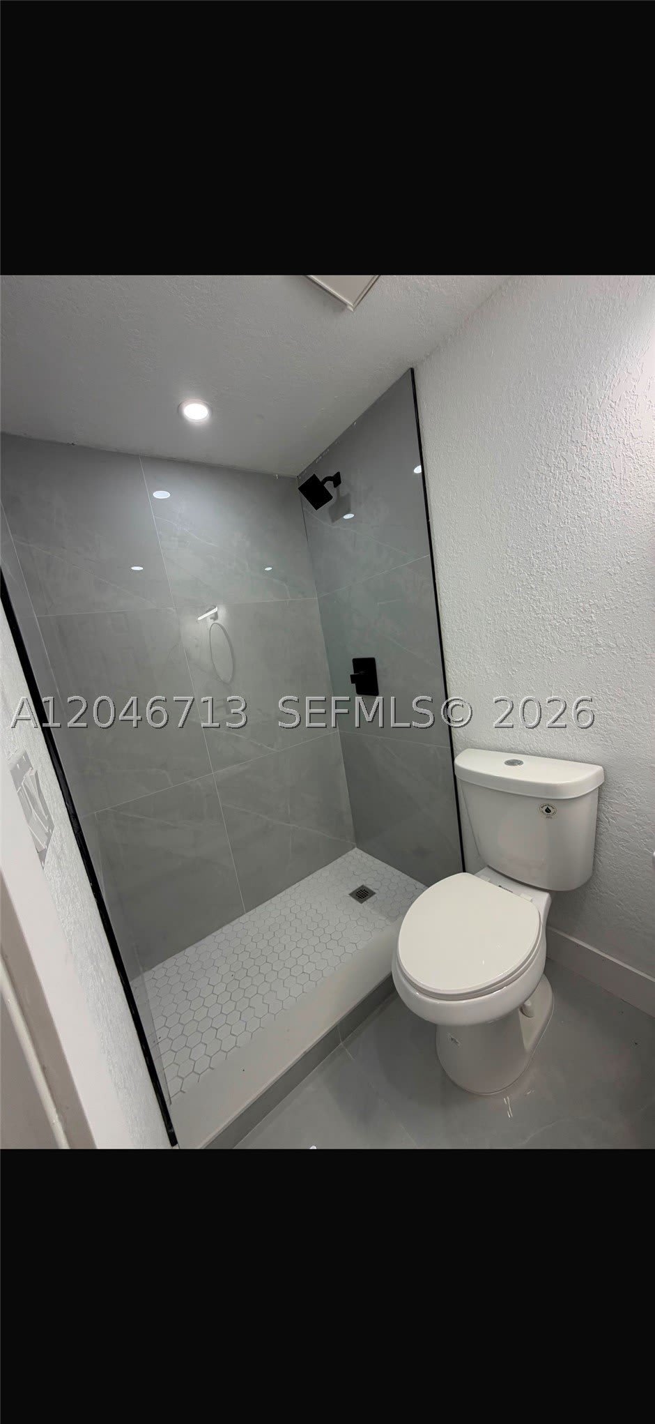 14321 Madison St – photo 3