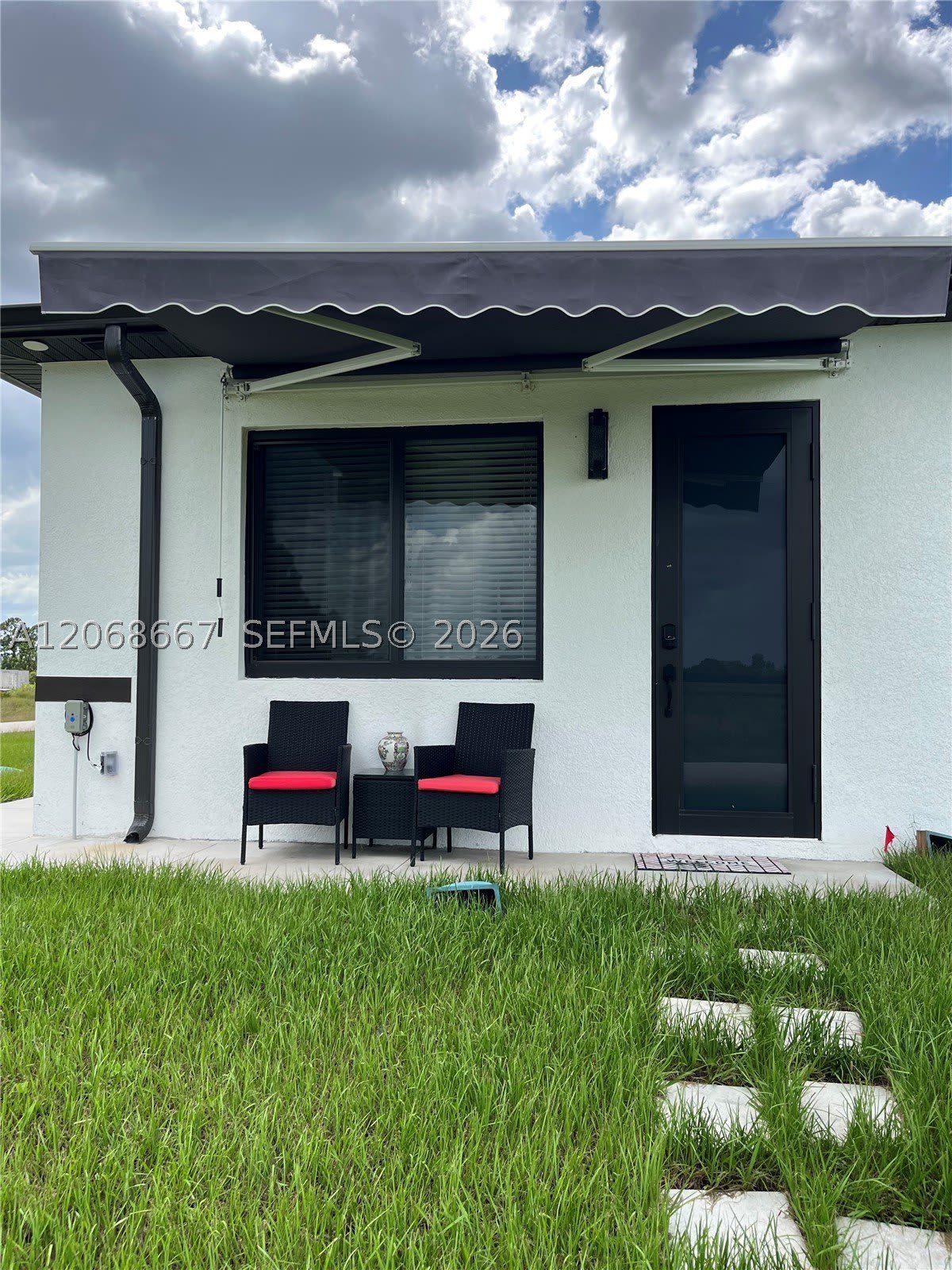 1251 E CELLINI ST – photo 1