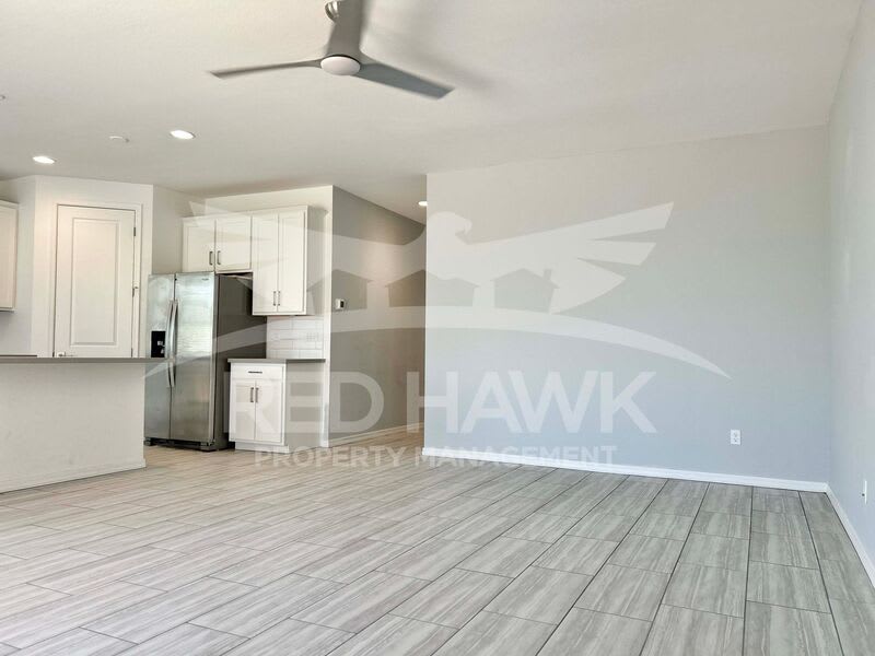 35991 W San Clemente Ave – photo 4