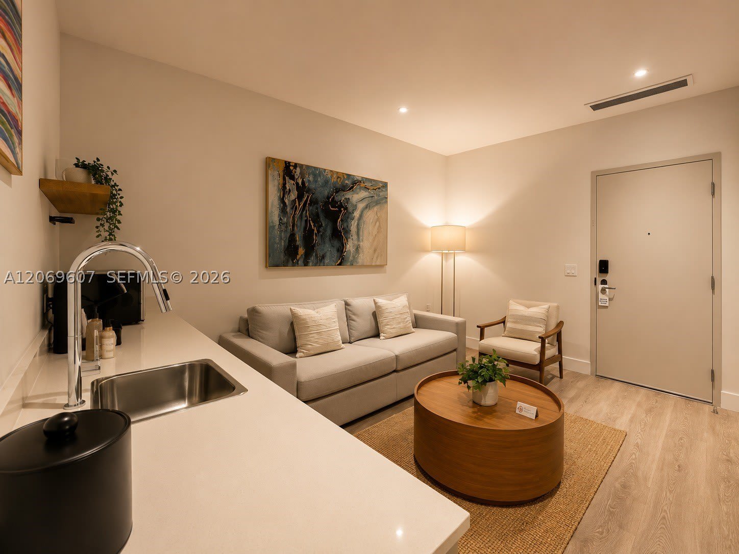 229 SW 9th St – photo 5