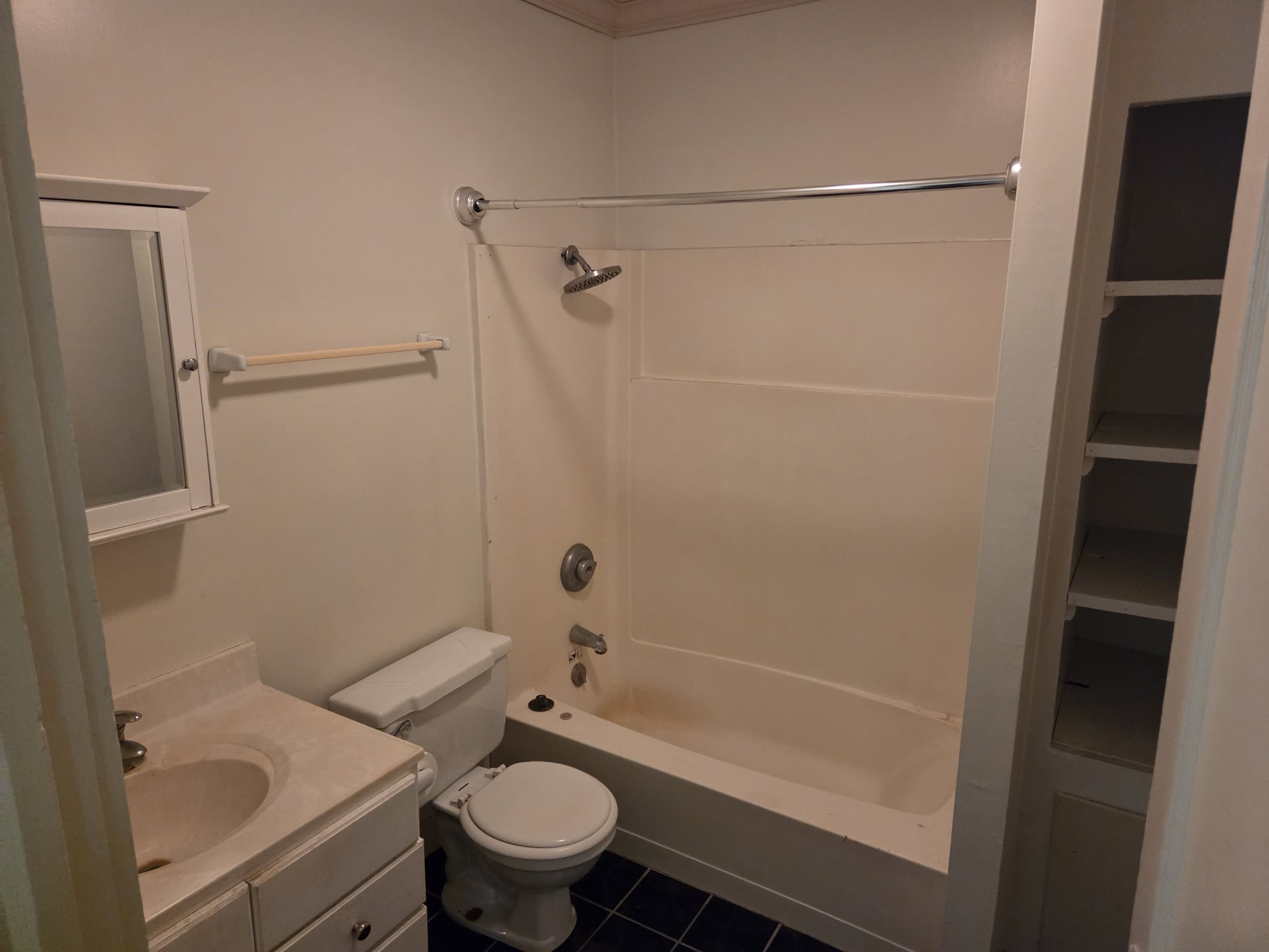 807 Ferris Ct, 1 – photo 4