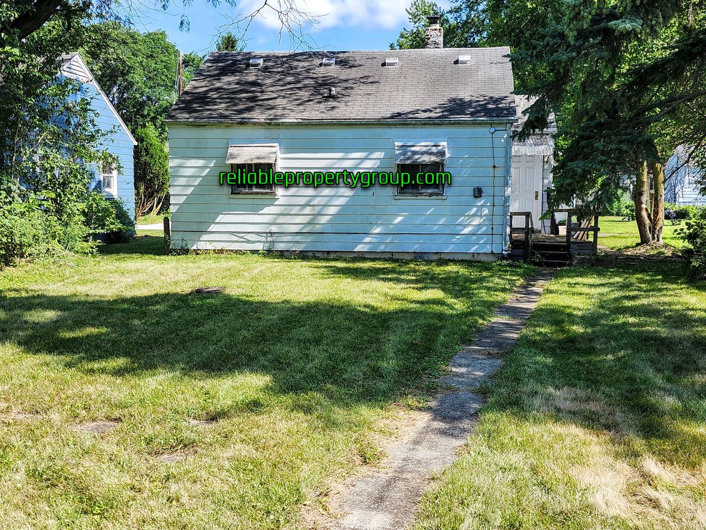New Listing In Fort Wayne – photo 2