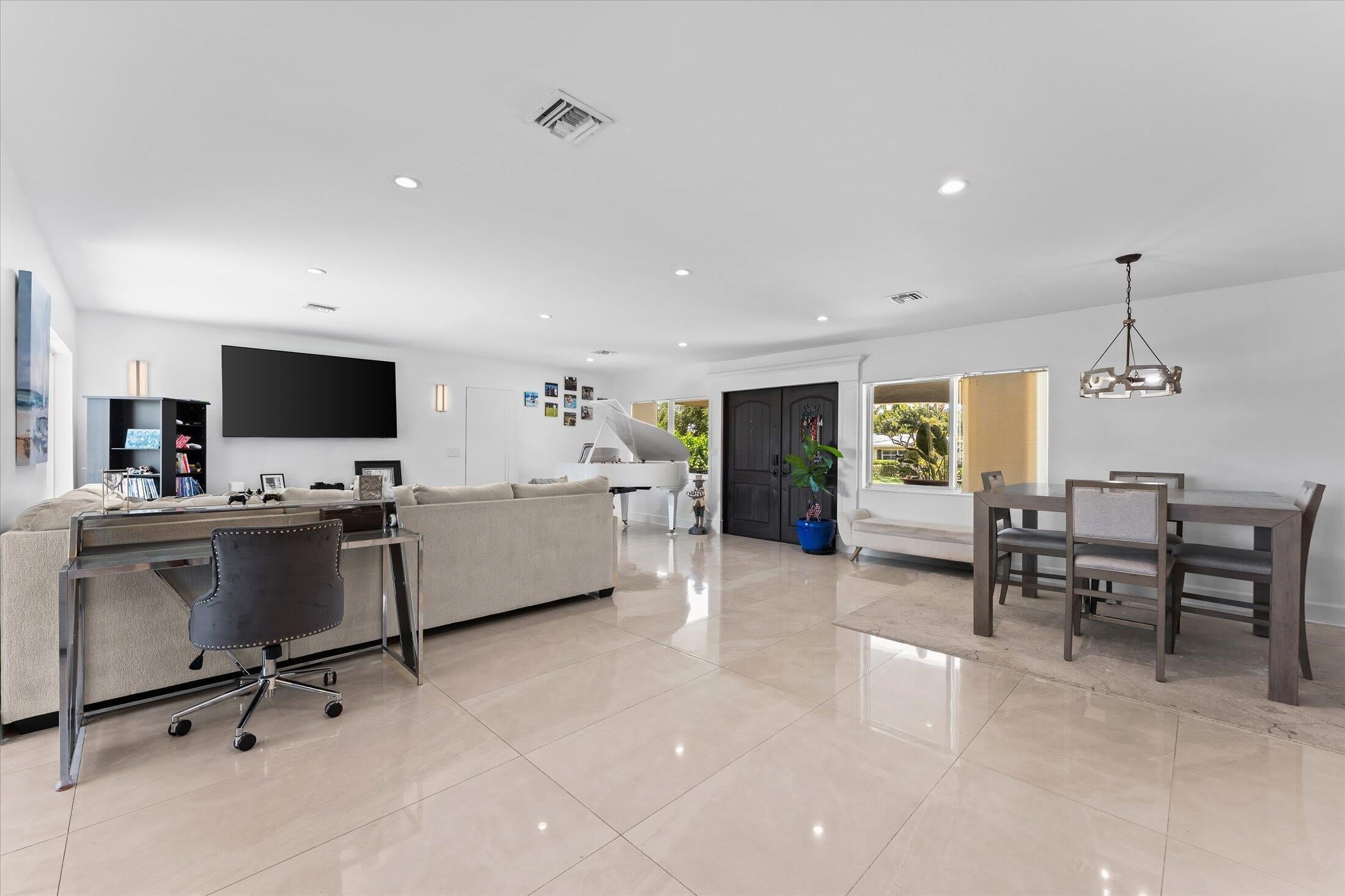 2948 NE 35th Court – photo 5