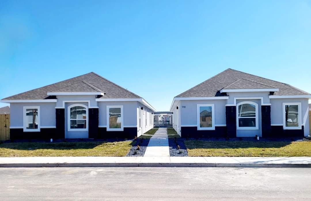 918 North Abbey Avenue – photo 1