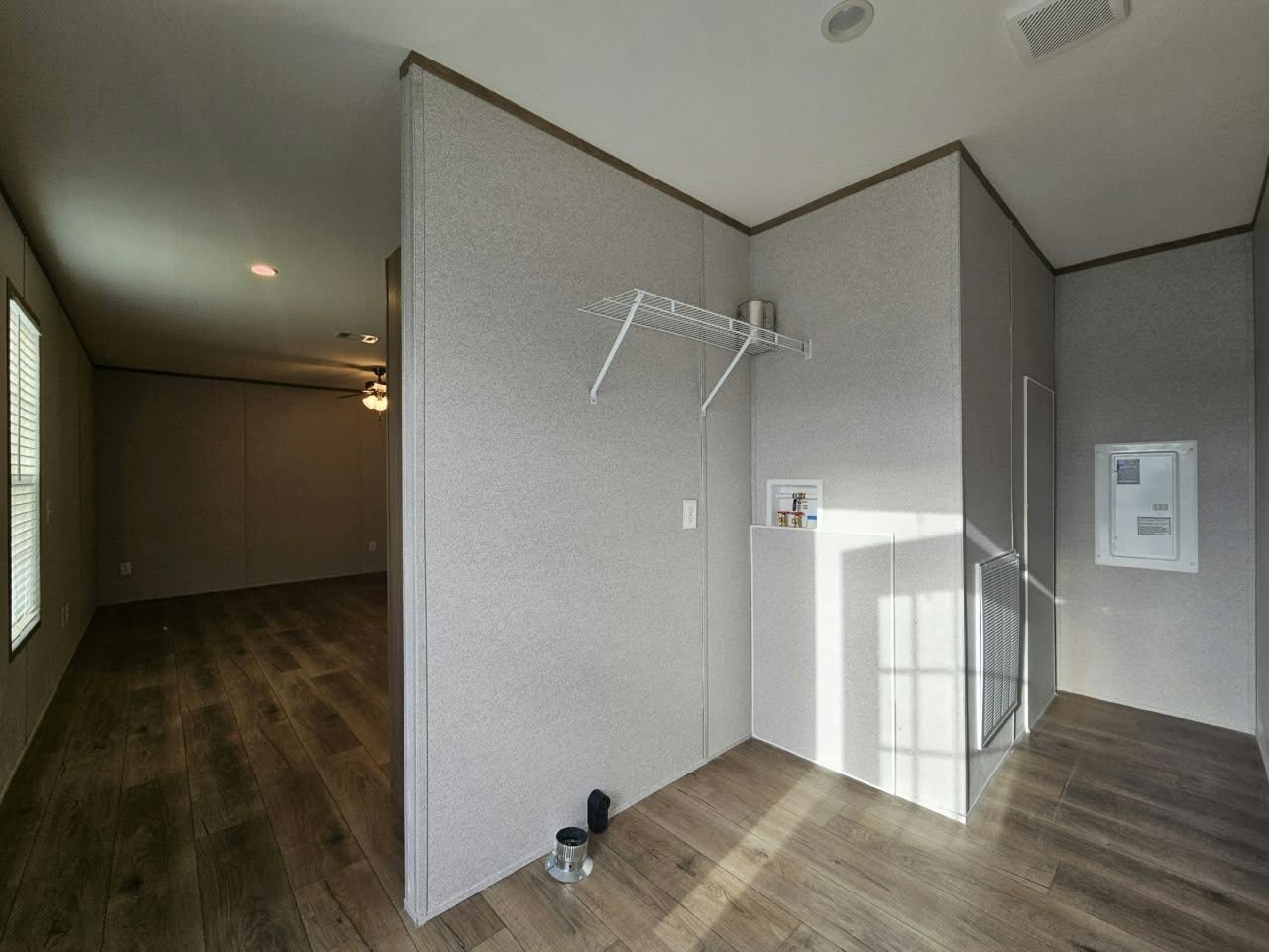 551 James Court – photo 5
