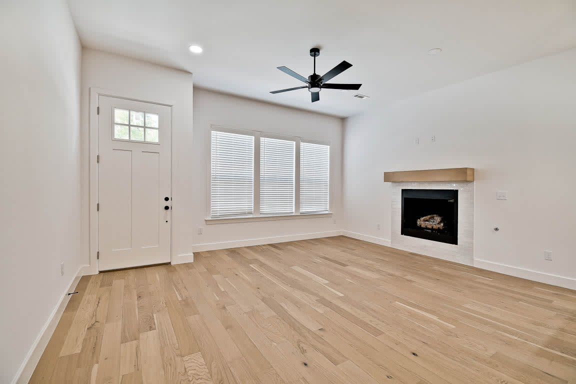 510 W Persimmon St – photo 3