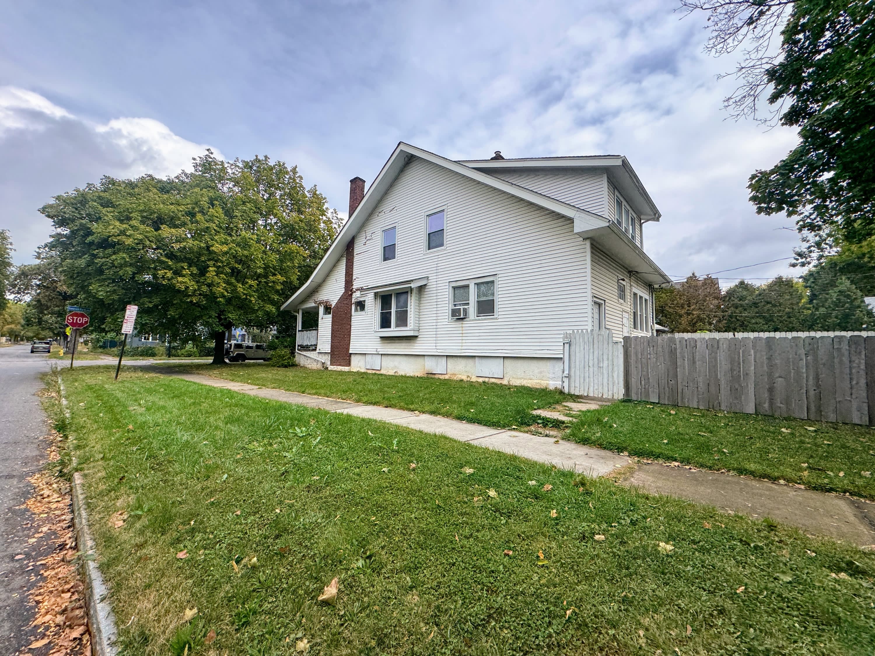 255 Genesee Park Boulevard Up – photo 2