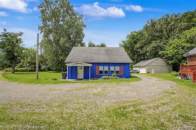 24915 Saint Paul Boulevard – photo 1