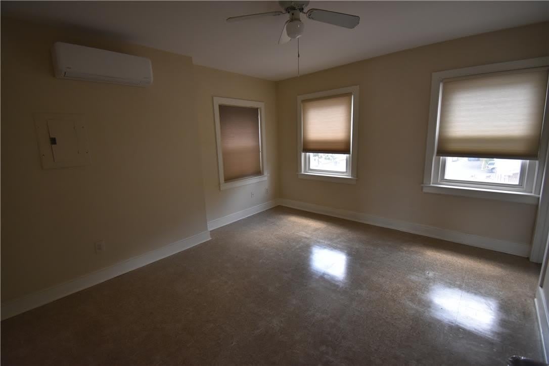 433 Ferry Street – photo 3