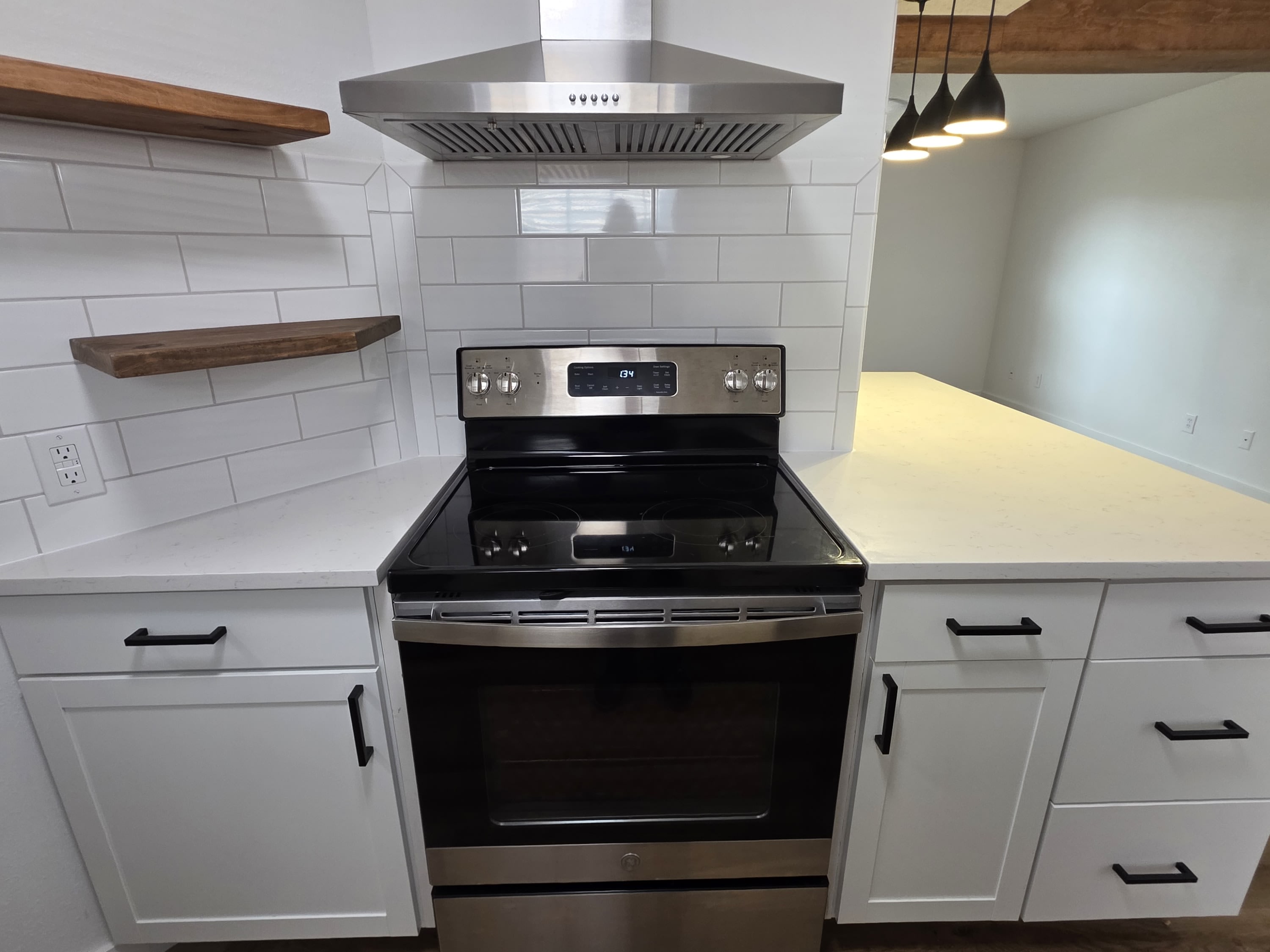 2304 Southeast Jayel Terrace – photo 4