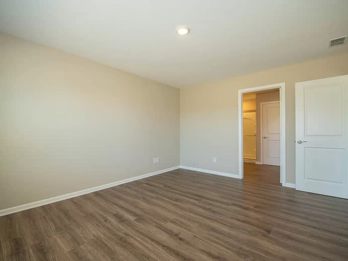 540 Sandalwood Drive – photo 2