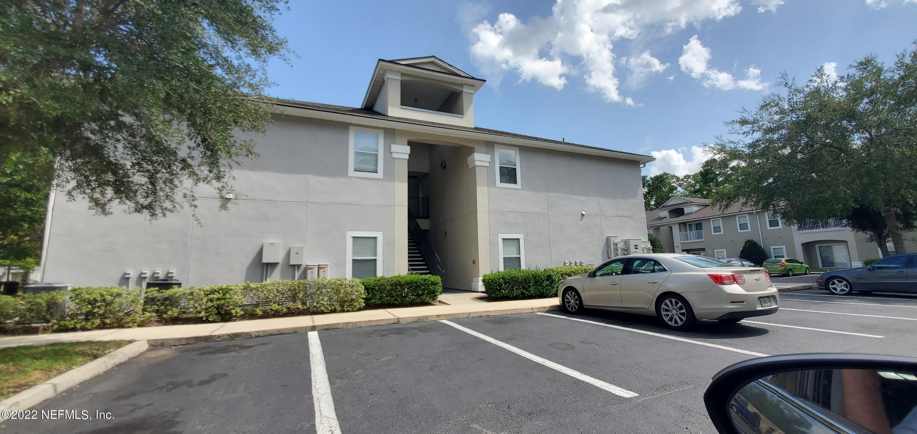 6094 MAGGIES Circle – photo 3