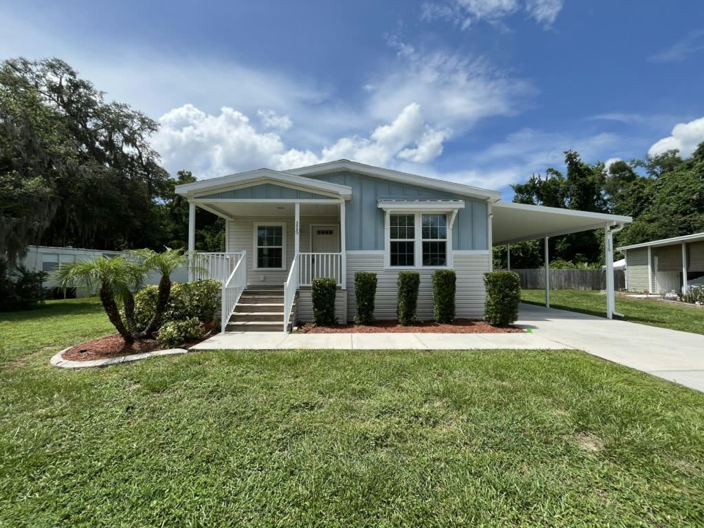 115 Poinsettia Drive – photo 1