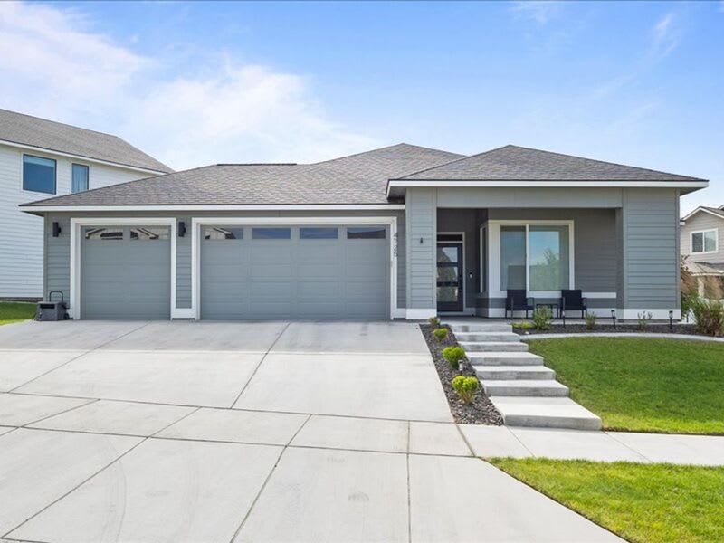 4725 Roark Dr – photo 2