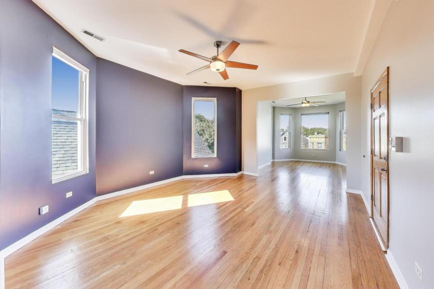 2733 North Mozart St. – photo 5