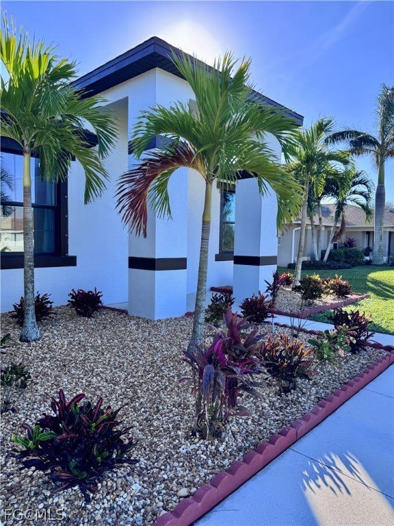 2322 SW 27th Street – photo 2