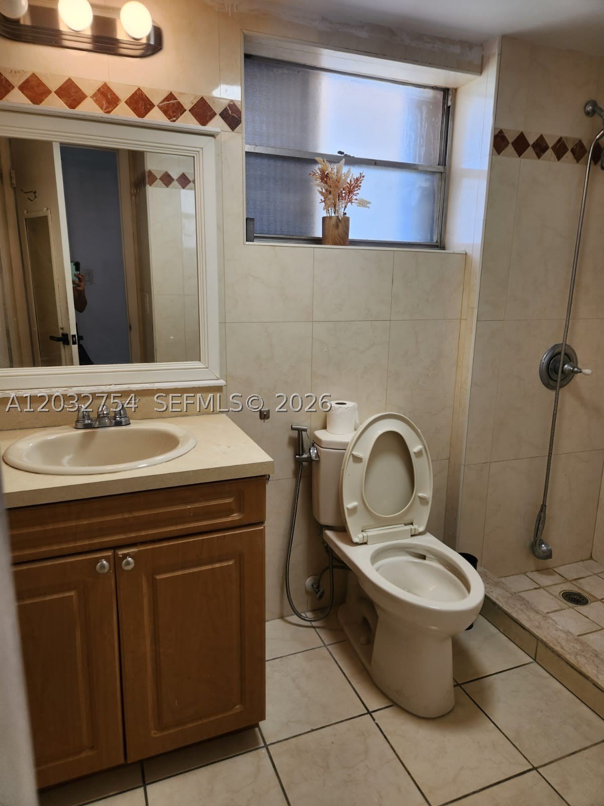 160 Royal Palm Rd – photo 2