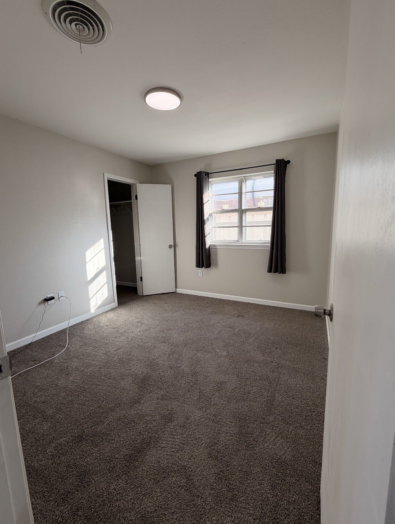 2557 N Willis Street – photo 5