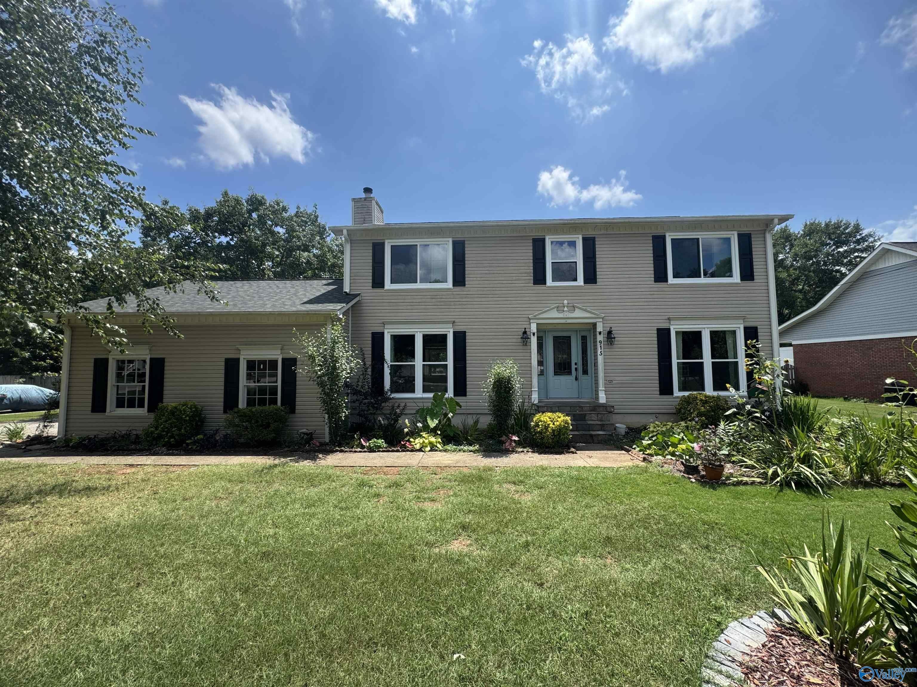 915 Highland Drive – photo 3