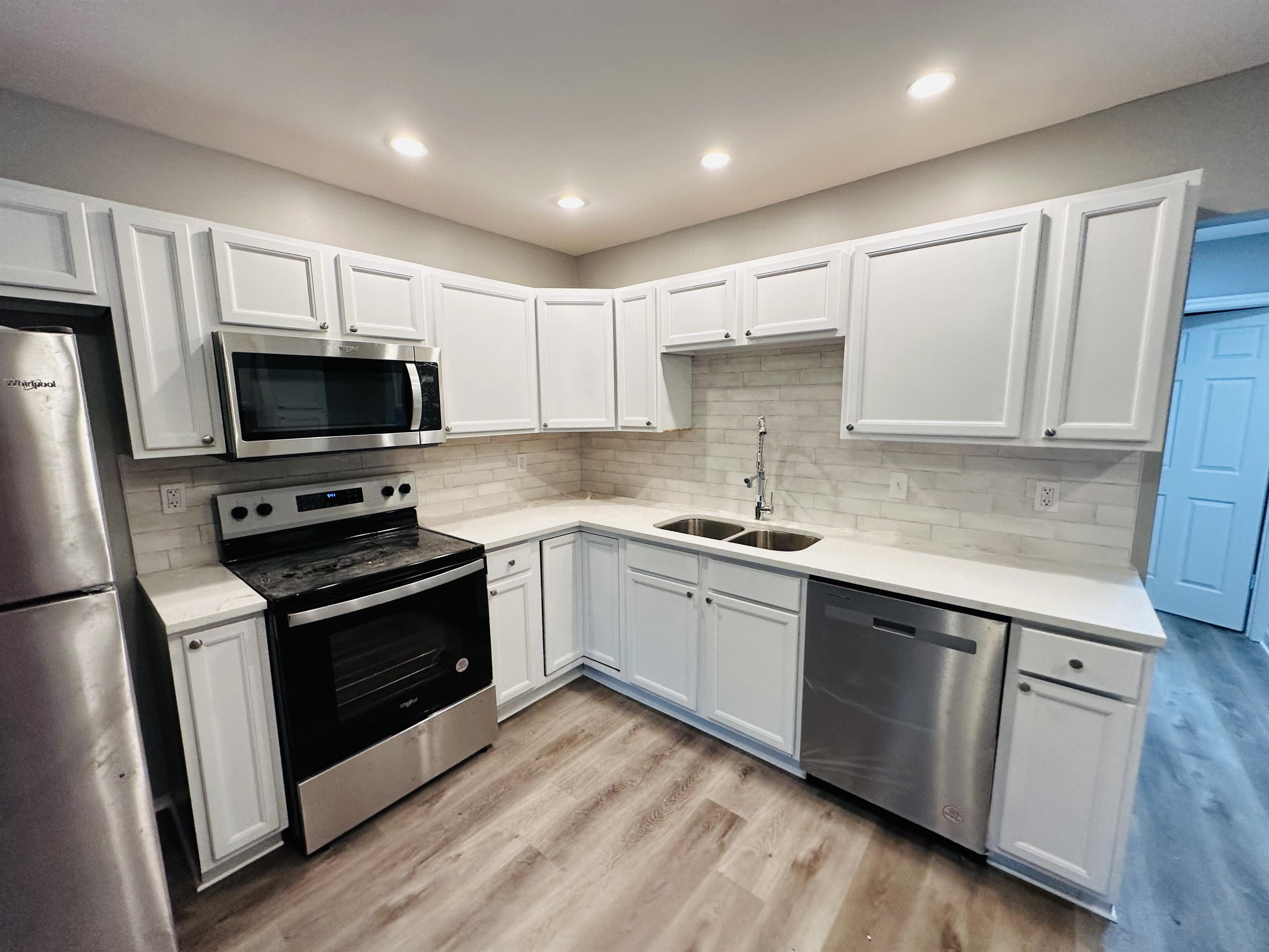 5847 Nebraska Avenue – photo 2