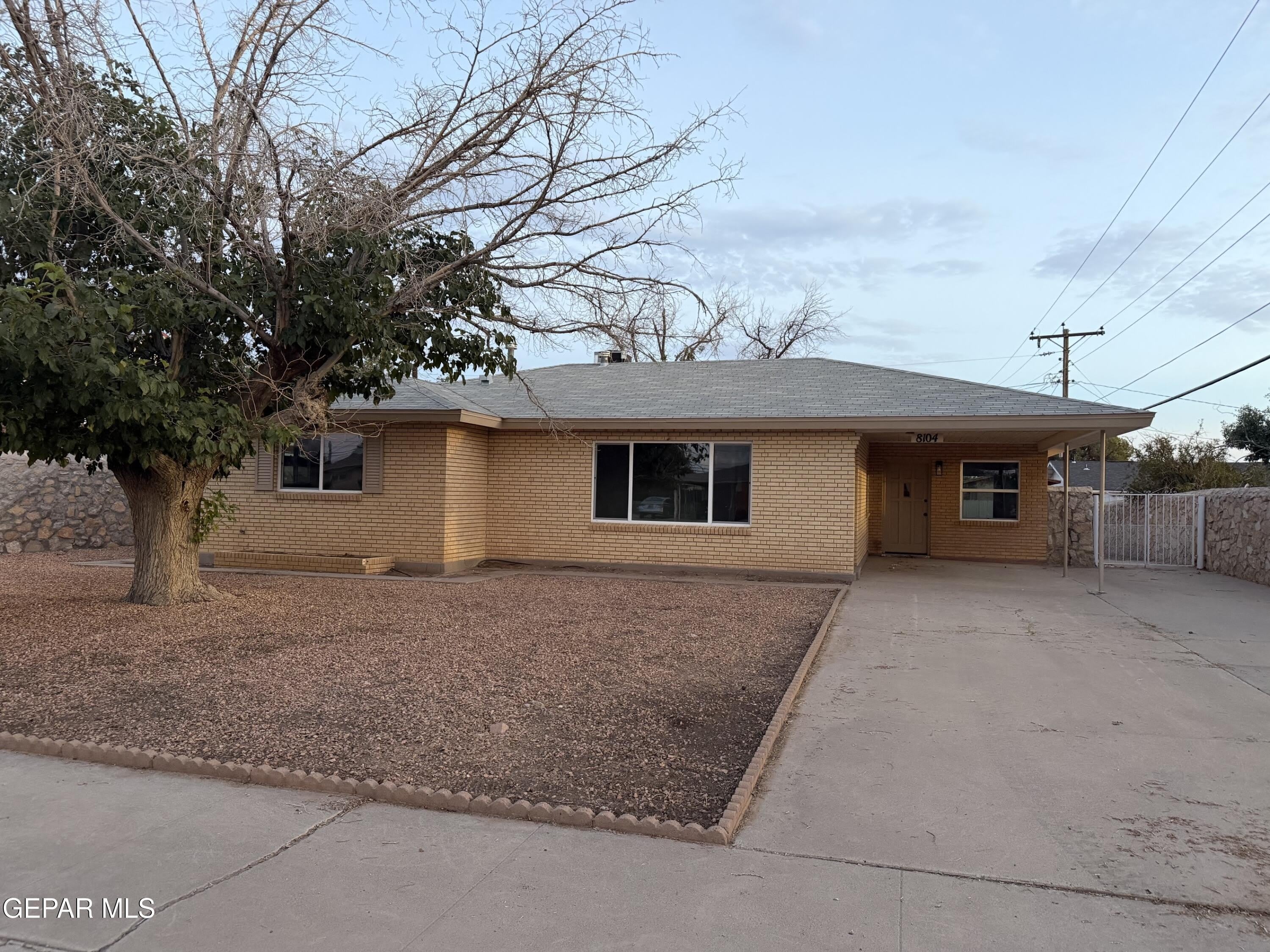8104 DEMPSEY Avenue – photo 1
