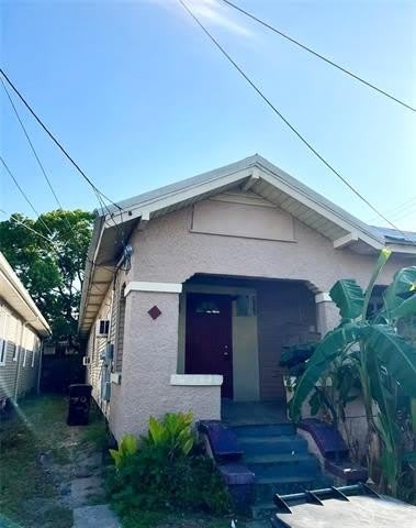 4232 ULLOA Street – photo 1