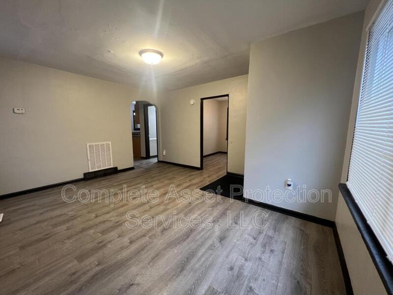 3102 West 40Th Street – photo 3