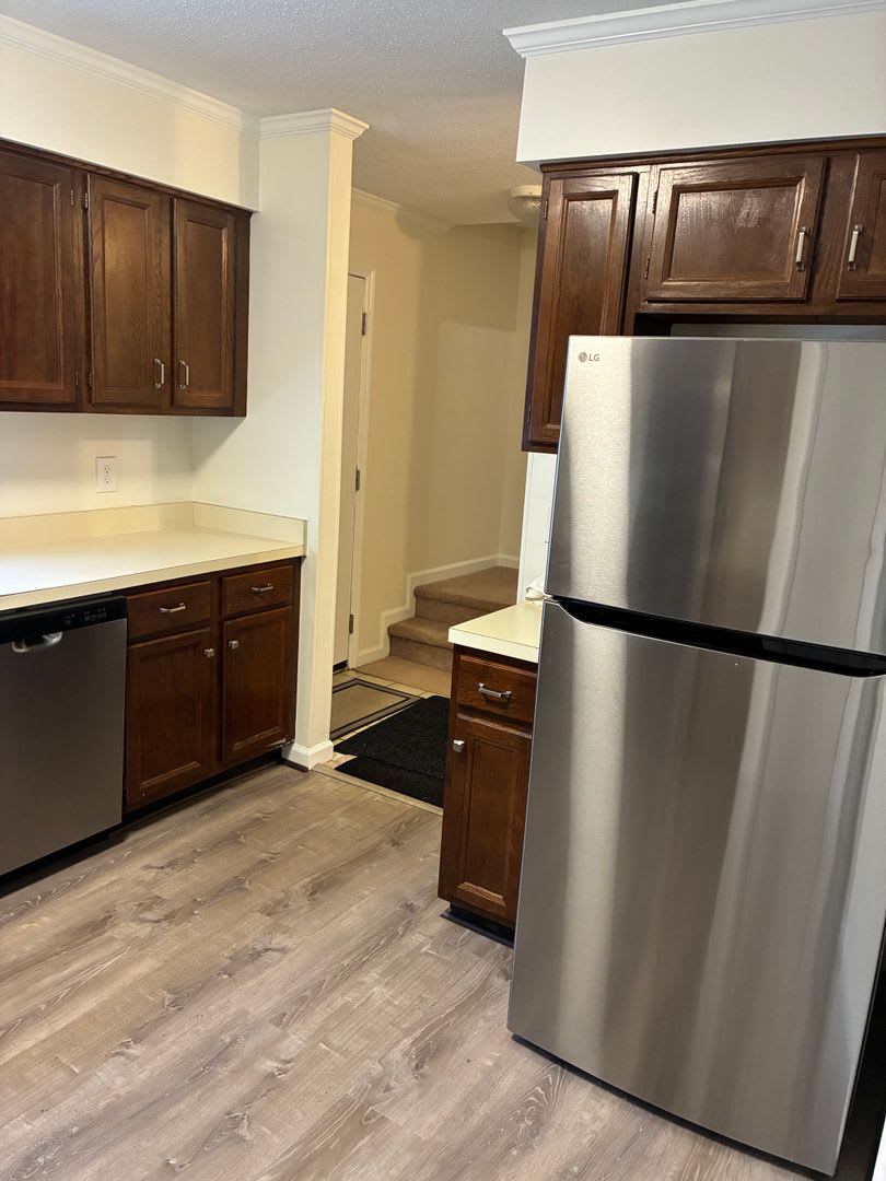 1813 Fox Sterling Dr – photo 3