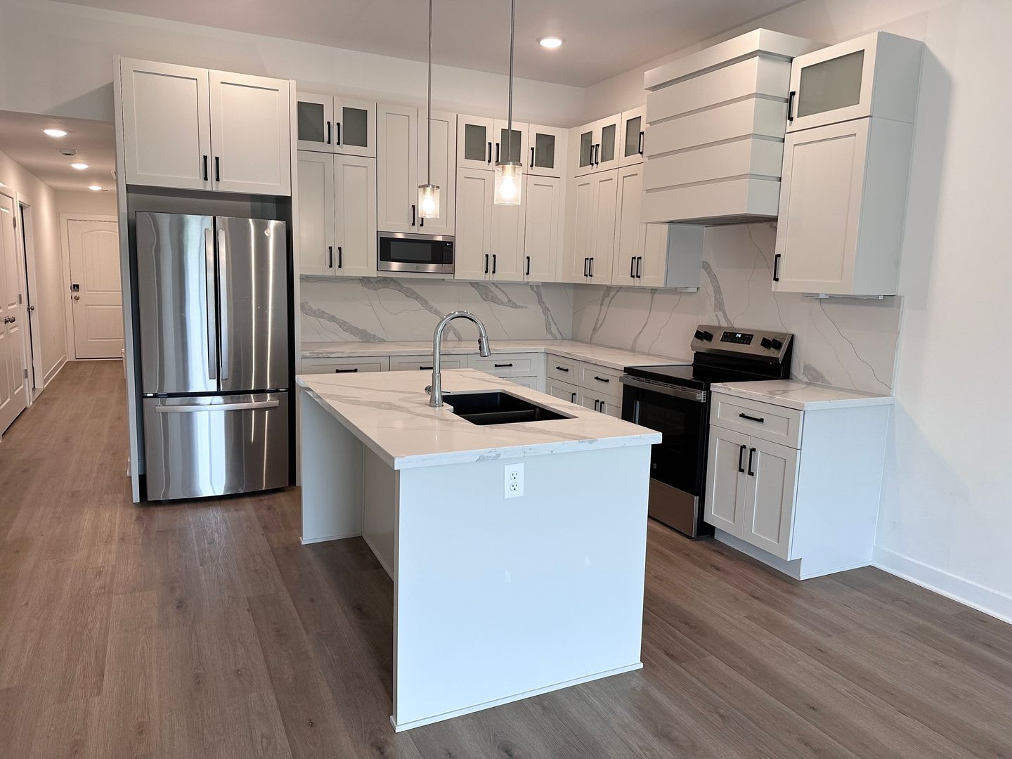 3 Bed 2 Bath 1 Car Garage Single Level Duplex In Kansas City W Move In Special First Month Free – photo 5