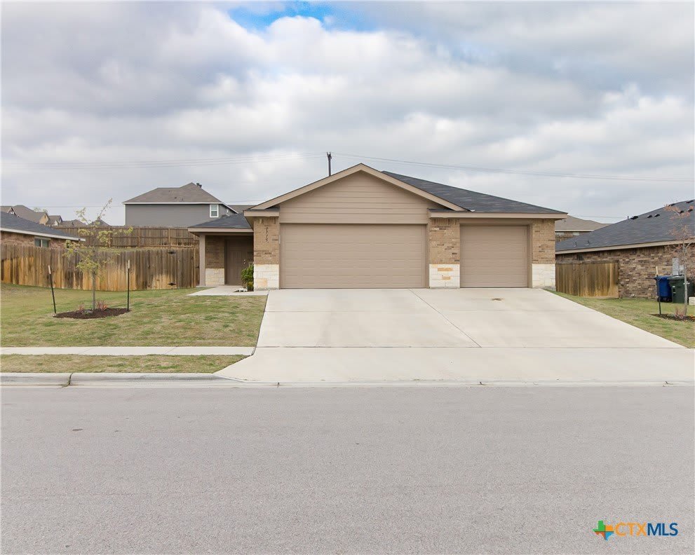 1715 Dryden Avenue – photo 1