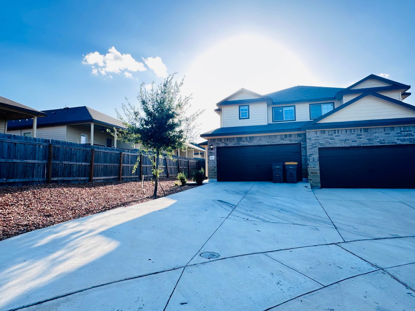Luxury Townhome Near Randolph Afb – photo 1