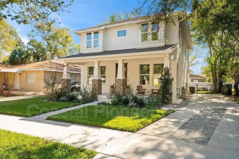 1738 W Spruce St – photo 2