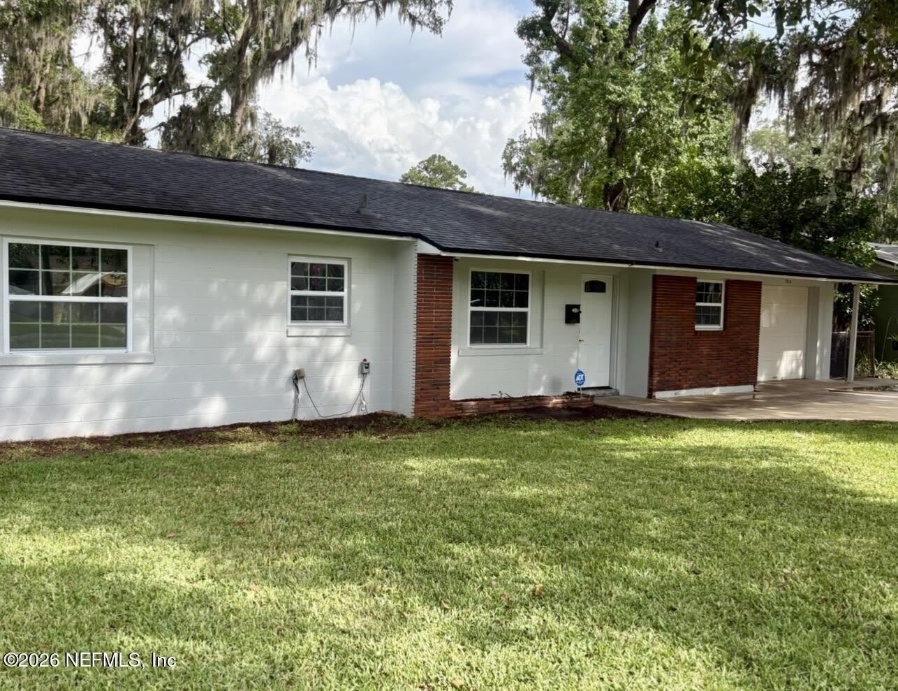 7018 BONNIE BRAE Lane – photo 2