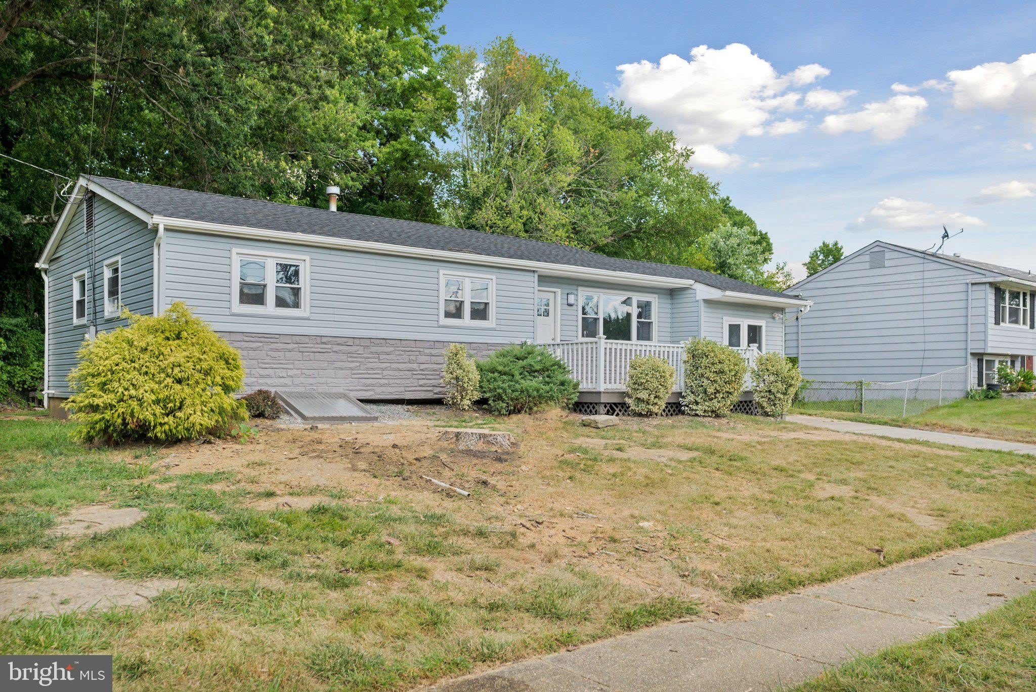 501 BLOOMFIELD Drive – photo 3