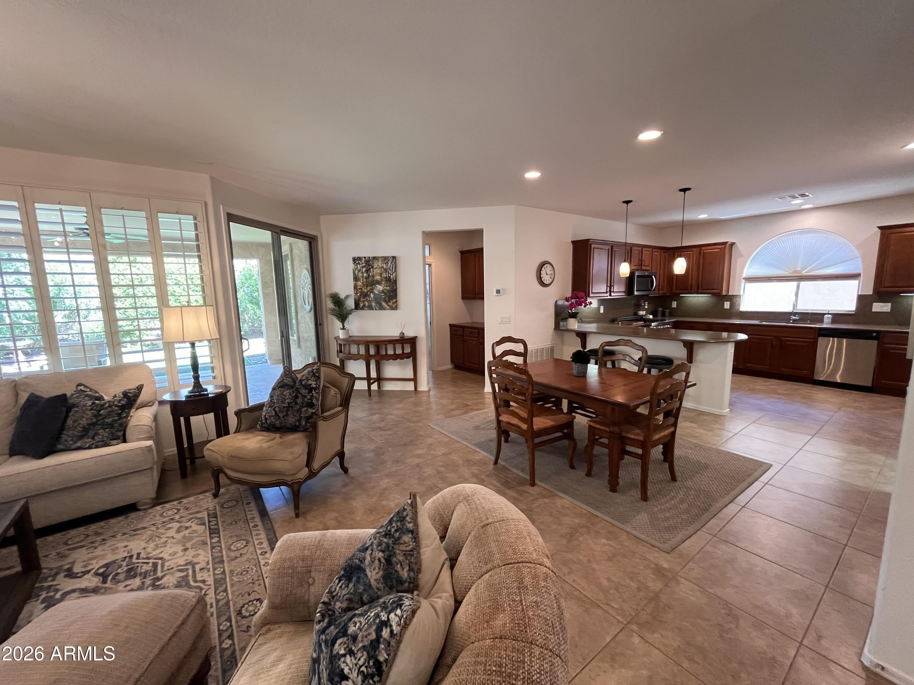 4502 E NARROWLEAF Drive – photo 3