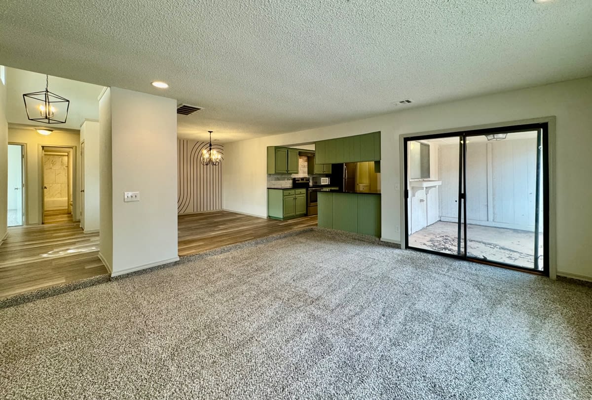 605 Northwest 138th Street – photo 3