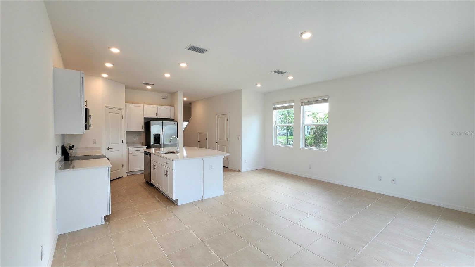16656 BERGAMO Place – photo 4