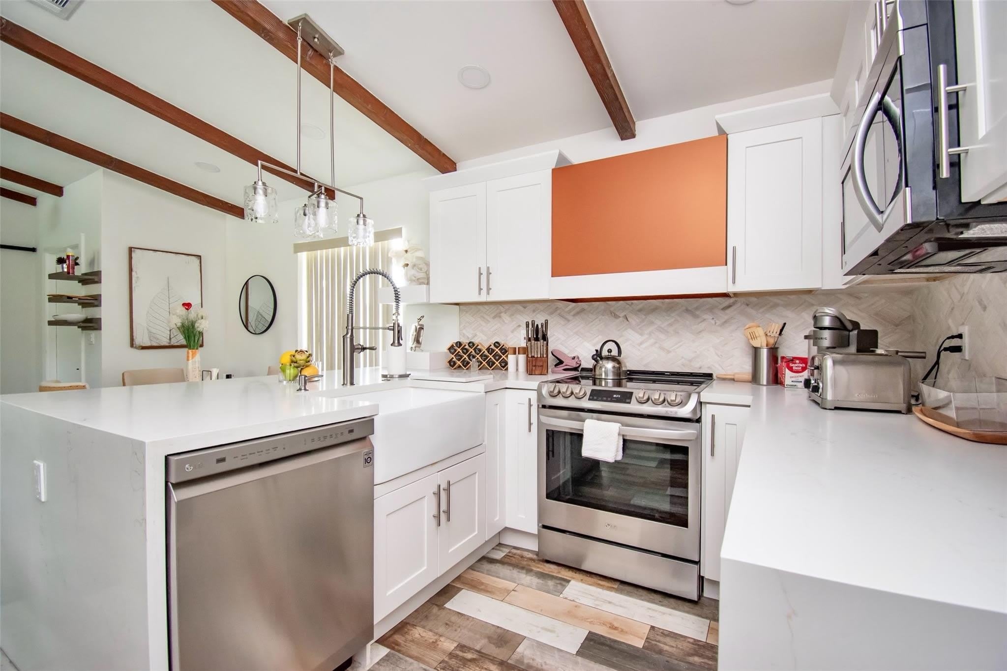 6557 Country Wood Way – photo 3