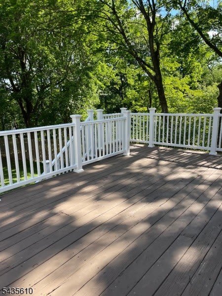 355 Elm St – photo 3