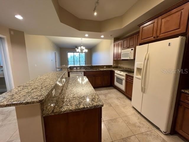 7710 LAKE VISTA Court – photo 3