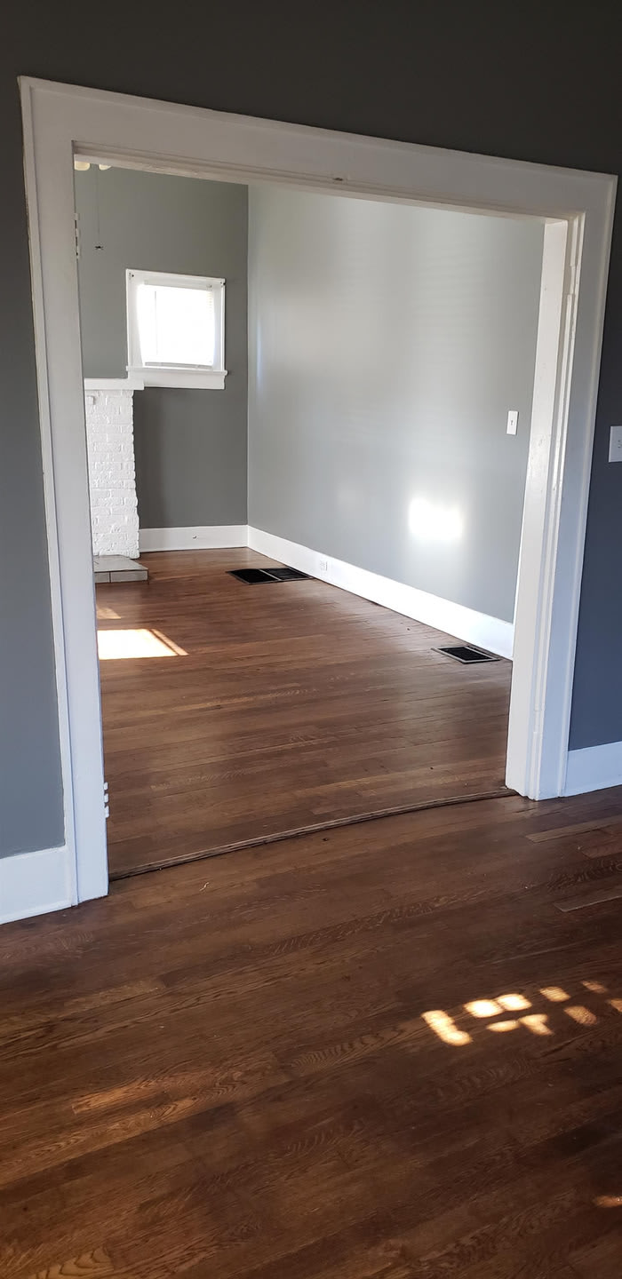 2543 East 5th Avenue – photo 5