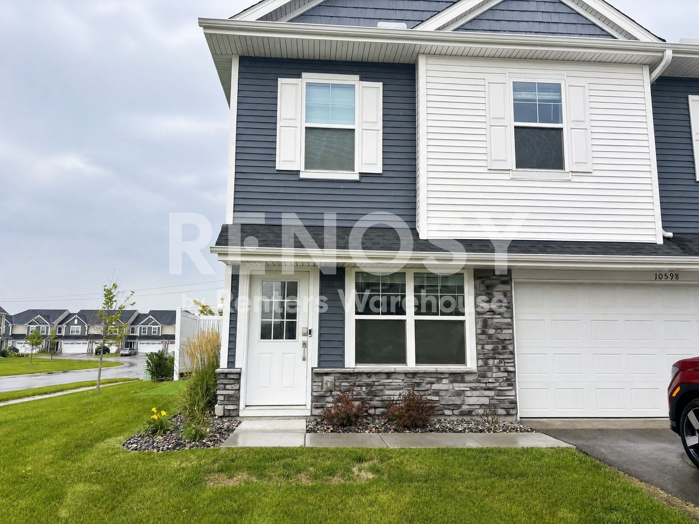 Available Now 3 Bedroom 2 5 Bath Townhouse In Maple Grove – photo 1