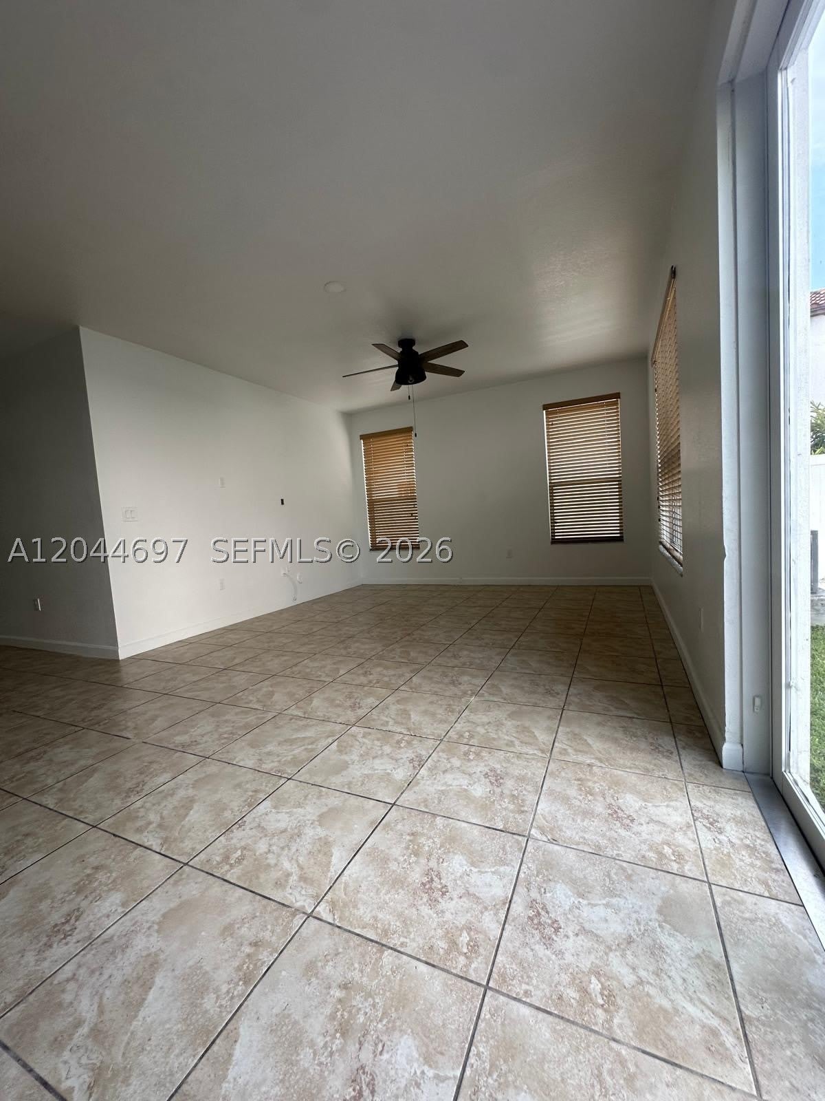 9283 SW 172nd Ave – photo 3