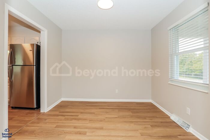 7528 Temple Acres Drive – photo 5