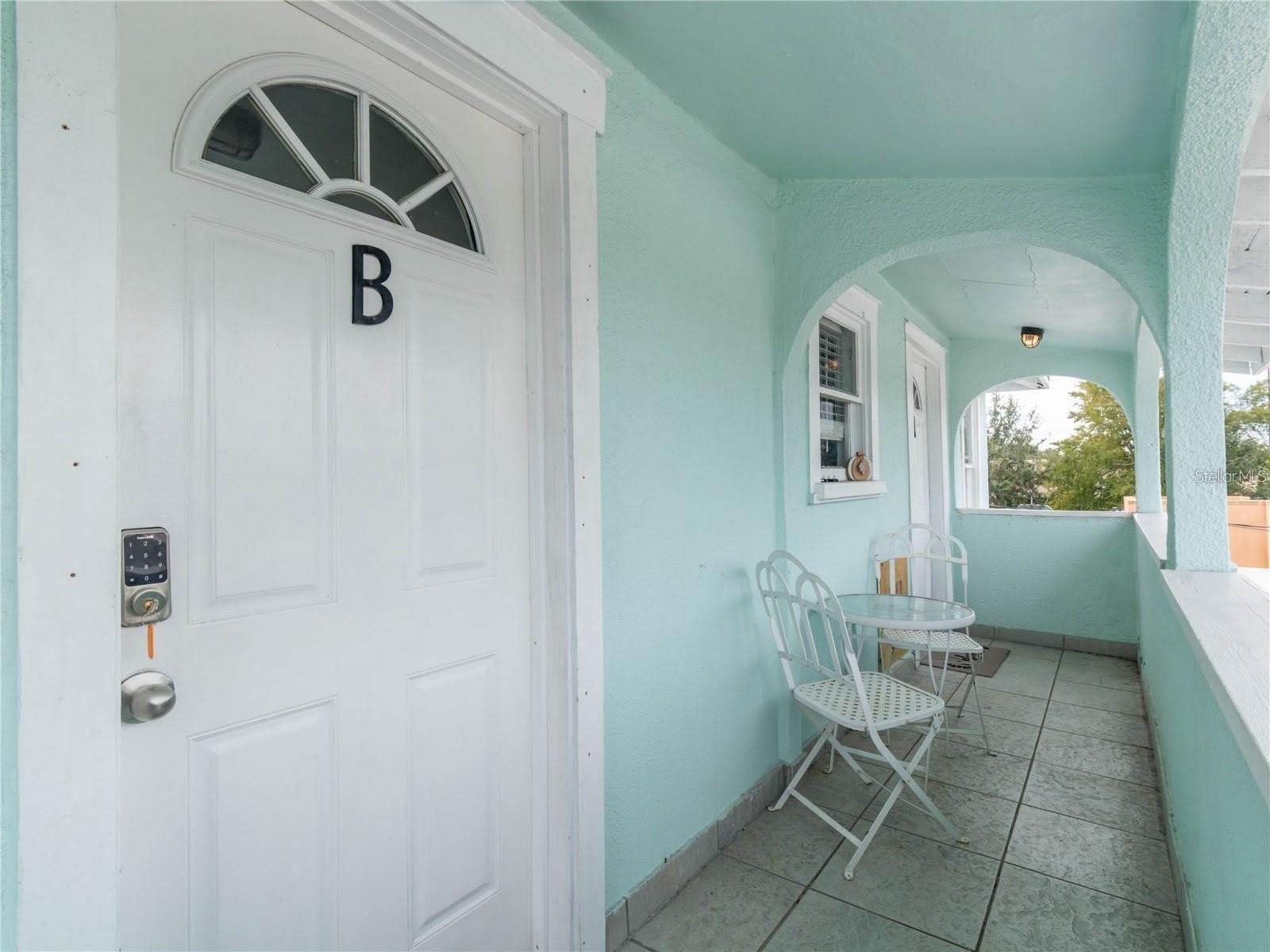 103 E MOHAWK Avenue – photo 1