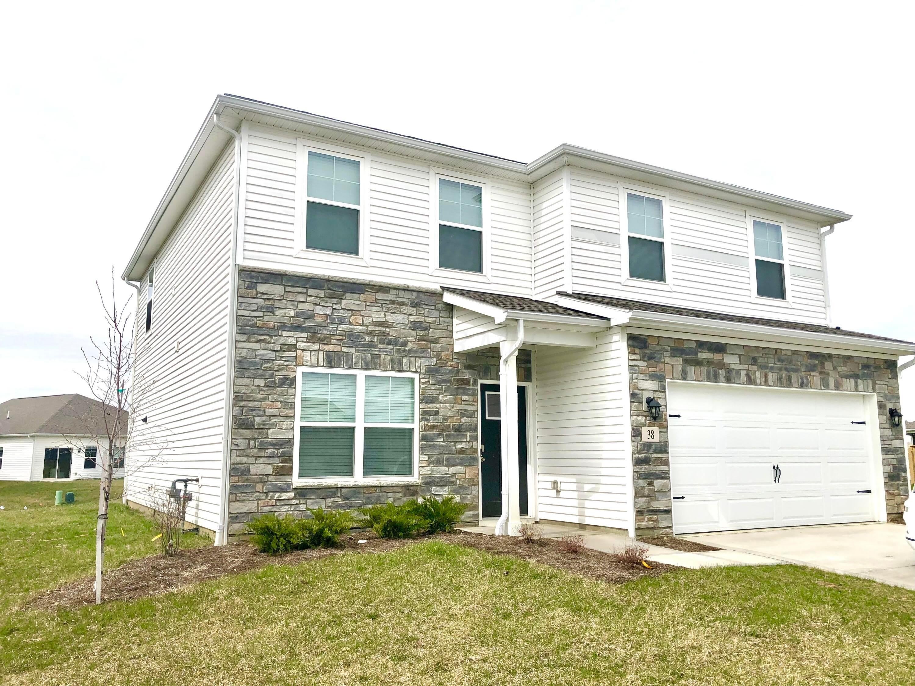 38 Sunbeam Court – photo 1
