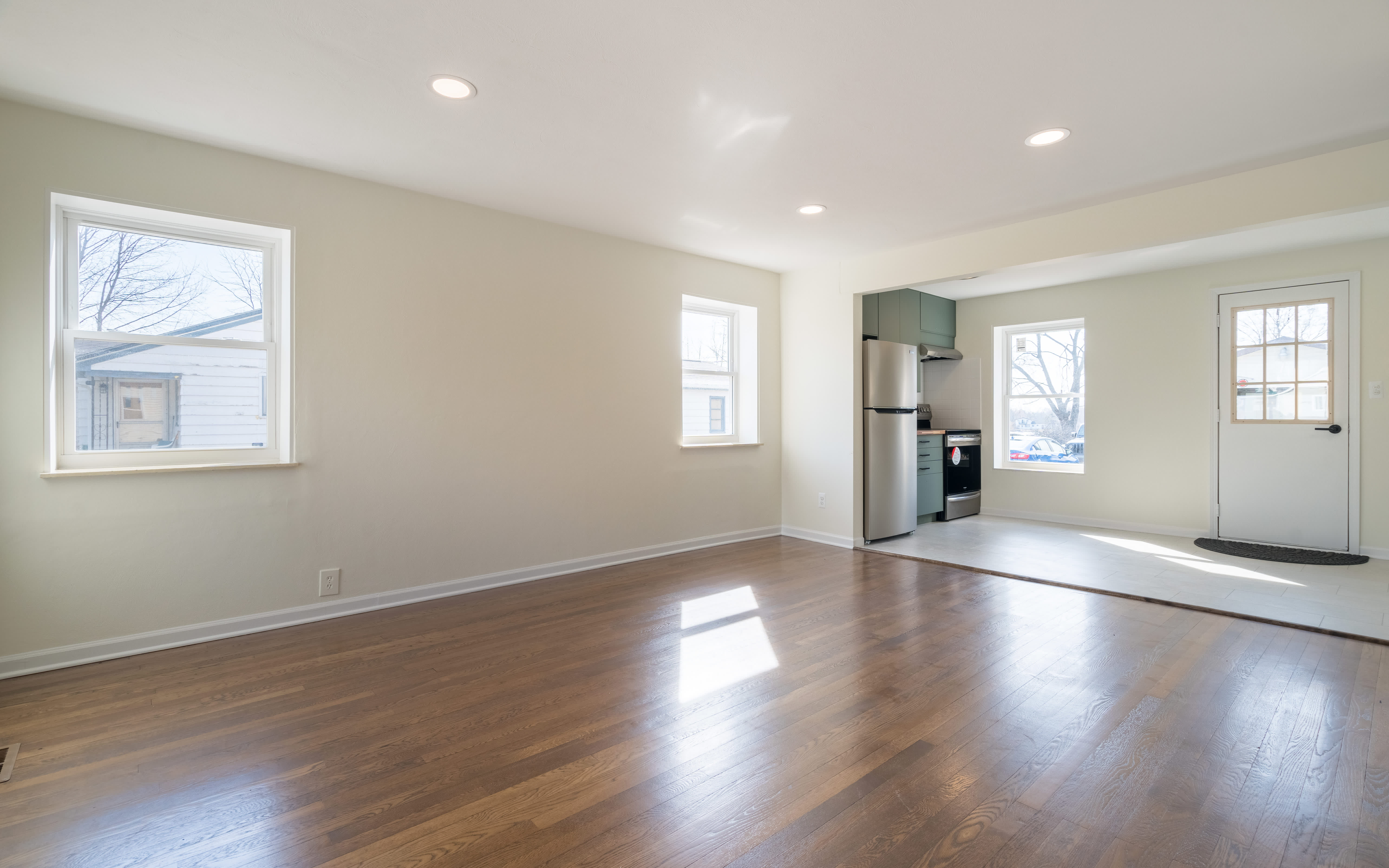 83 West Drahner Road – photo 2